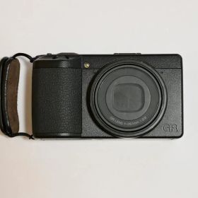 RICOH GR3X/ GR IIIx【3607回】箱無し・おまけあり