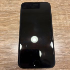 iPhoneSE 第2世代 64GB ブラック docomo 残債無SIMロック