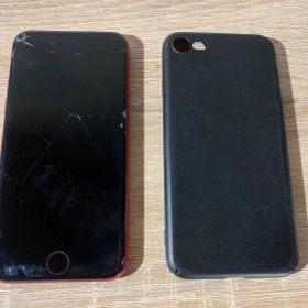 7022 iPhone SE 第二世代 128GB レッド