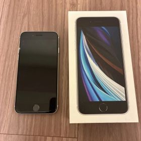 Apple iPhone SE (第2世代) 64GB SIMフリー 中古