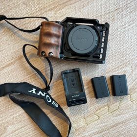 SONY α6500 ミラーレス一眼 本体+ケージ他