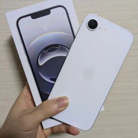 バッテリー容量100%IPhone 16e 128GB ホワイト ほぼ新品