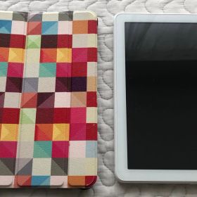 Fire HD 8 タブレット 32GB