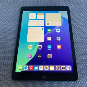 3252【早い者勝ち】iPad7 第7世代 32GB WIFIモデル☆