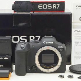 【中古】 『極美品』 Canon EOS R7 ボディ / Canon / キャノン /ミラーレス一眼カメラ / ボディ