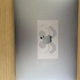 MacBook Pro 13インチ M２ 2022