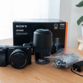 【値下げ】SONY α6400 ダブルズームレンズキット（2024年製）