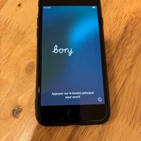 iPhoneSE第3世代 ブラック