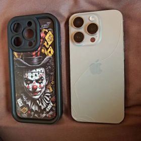 iPhone 15 Pro 256gb SIMフリー、 アメリカ製スマートフォン