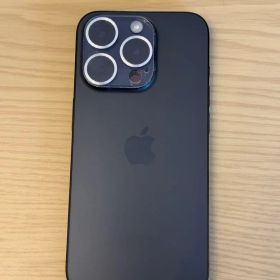 【極美品】iPhone 15Pro 512gb ブラックチタニウムSIMフリー