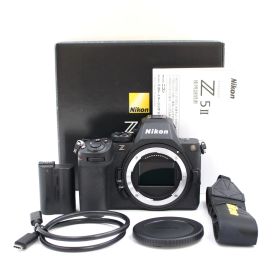 ■シャッター数3001枚！新品同様■ Nikon Z5II ボディ ミラーレス一眼カメラ ニコン