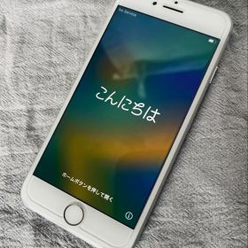 【美品】iPhone8 64GB SIMフリー シルバー iFaceケース付き