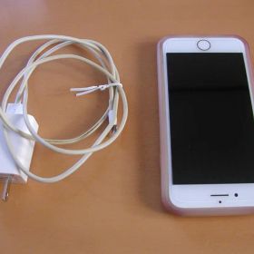 iPhone8 ゴールド 64GB