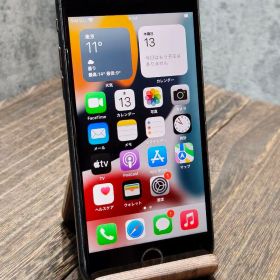 美品 iphone8 64GB SIMフリー スマホ