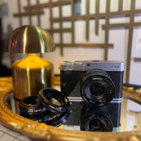 X-E4 シルバー＋MF35mmF1.2＋L39/Mアダプター
