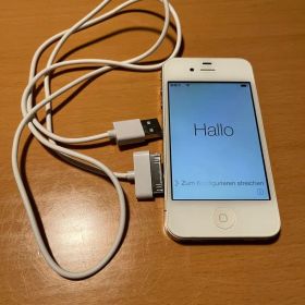 iPhone4本体 ホワイト 充電器付き