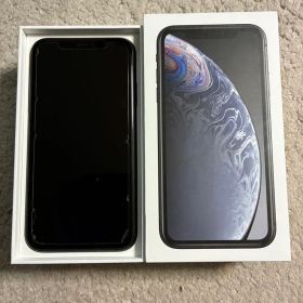 Apple iPhone XR ブラック 本体 箱 付属品付き
