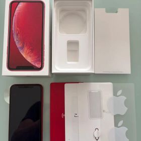 Apple iPhone XR (PRODUCT(RED)) 本体