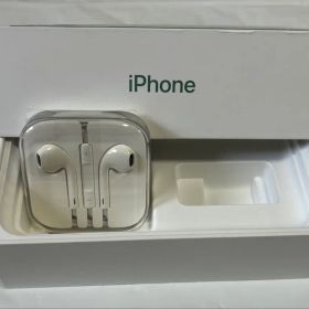 【新品】Apple EarPods 3.5mmジャック ケース付き