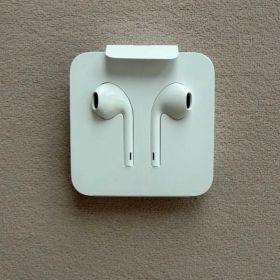 Apple EarPods ホワイト