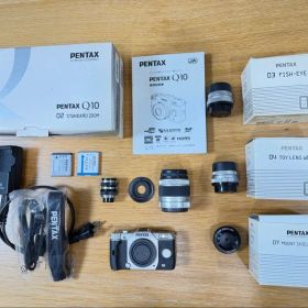 PENTAX Q10とレンズ類のセット販売