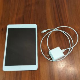 Apple iPad mini 第1世代 充電器ケーブル付き シルバー