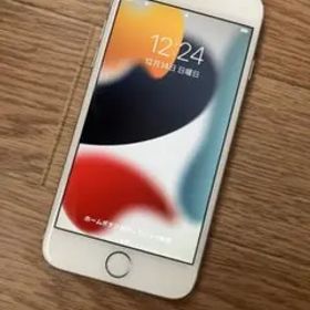 極美品Apple iPhone 7 シルバー128GB 電池75% SIMフリー