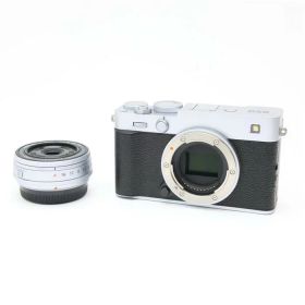 【中古】 《新同品》 FUJIFILM X-E5 XF23mm F2.8 R WRレンズキット シルバー 【ストラップ取付部部品交換/各部点検済】 [ デジタルカメラ ]