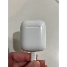 アップル(Apple)の正規品 エアーポッズ AirPods 第一世代(ヘッドフォン/イヤフォン)