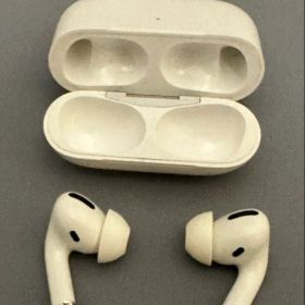 AirPods Pro ワイヤレスイヤホン 本体（現状ノイキャン不可）