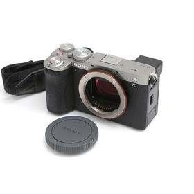 【全額返金保証】【全額返金保証】極美品｜ソニー α7C II ILCE-7CM2 ボディ [シルバー]（センサー清掃済み） CA01-B3927-2S1