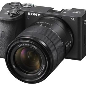 【展示品・美品】SONY ミラーレス一眼 α6600M 高倍率ズームレンズキット ILCE-6600M ブラック E 18-135mm F3.5-5.6 OSS 動作確認済み【細かいキズ汚れあり/返品不可】