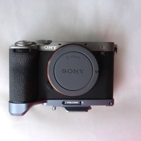 【極美品】SONY α7cii ILCE-7CM2ボディ 2025年10月購入