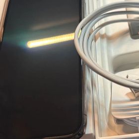 iPhone XS スペースグレー 64GB