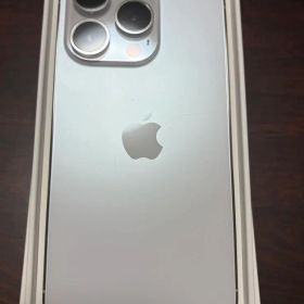 【美品】iPhone 14Proシルバー128GB＆付属品多数☆修復歴なし