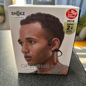 SHOKZ OPENRUN PRO 骨伝導イヤホン