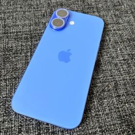 iPhone16 128GB ウルトラマリン SIMフリー 美品 付属品有
