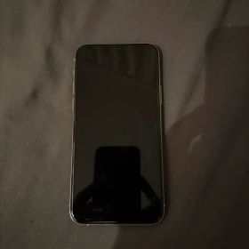 Apple iPhone 11 Pro シルバー 256GB