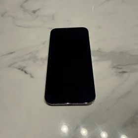 Apple iPhone 13 Pro グラファイト256GB