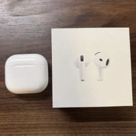 Apple AirPods 4 本体 箱付き