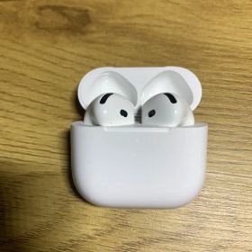 Apple AirPods 第4世代 ノイズキャンセリング付き なし