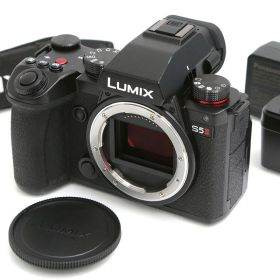 【中古】【美品】パナソニック LUMIX DC-S5M2 ボディ（センサー清掃済み） CA01-B2255-3U2A Panasonic Lマウント フルサイズ ミラーレス一眼 5軸手ブレ補正 中古