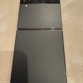 Samsung Galaxy Z Flip 4 ブラック 国内版 Simフリー