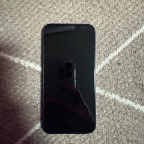 Apple iPhone 12 ブラック