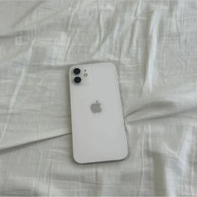 iPhone12 128GB ホワイト