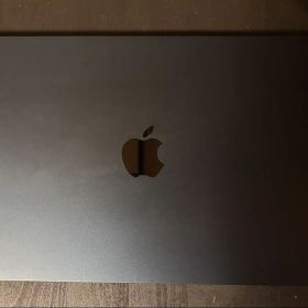 MacBook Air M2 13インチ Apple整備済製品
