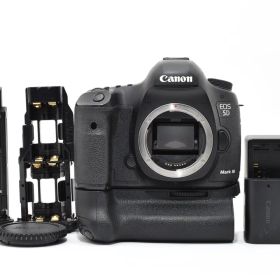 Canon EOS 5D Mark III + BG-E11 S数4.3万