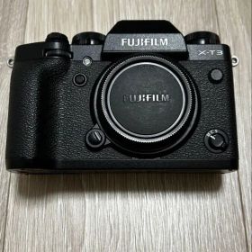 【美品】Fujifilm X-T3 本体 + バッテリー2個