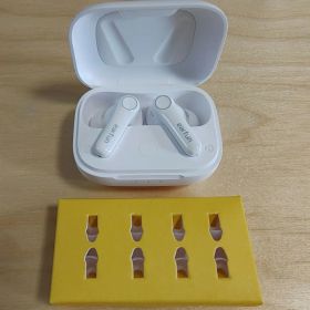 【ジャンク】earfun air pro 4 ワイヤレスイヤホン ホワイト