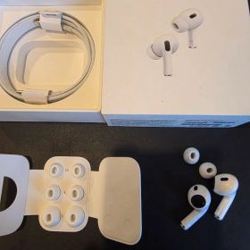ケースなし airpods pro 第2世代 lightning